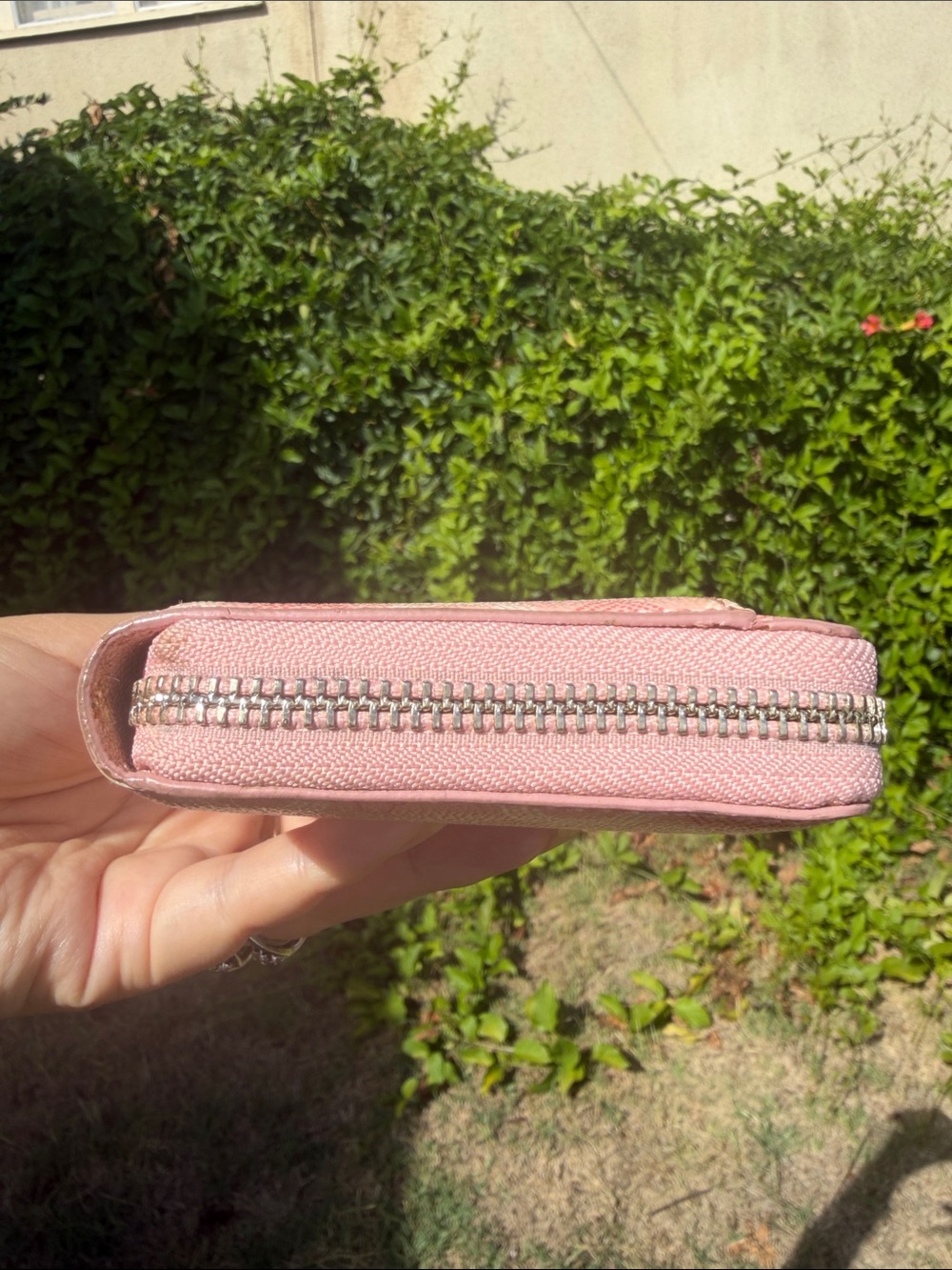 Coach Waverly Hearts F44773 Pink Signature Accordion Zip Wallet Rare - Picture 7 of 17